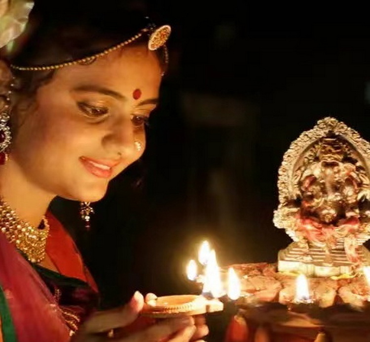 Festival Tradicional da Índia - Diwali